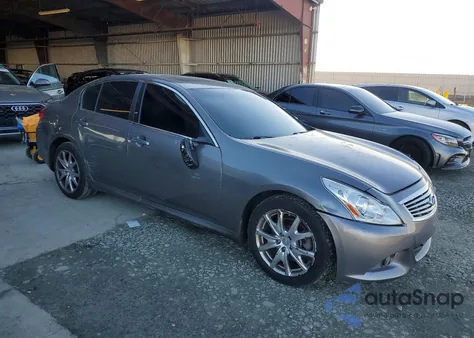 2013 Infiniti G37 z USA, uszkodzony, nr VIN JN1CV6AR3DM757300